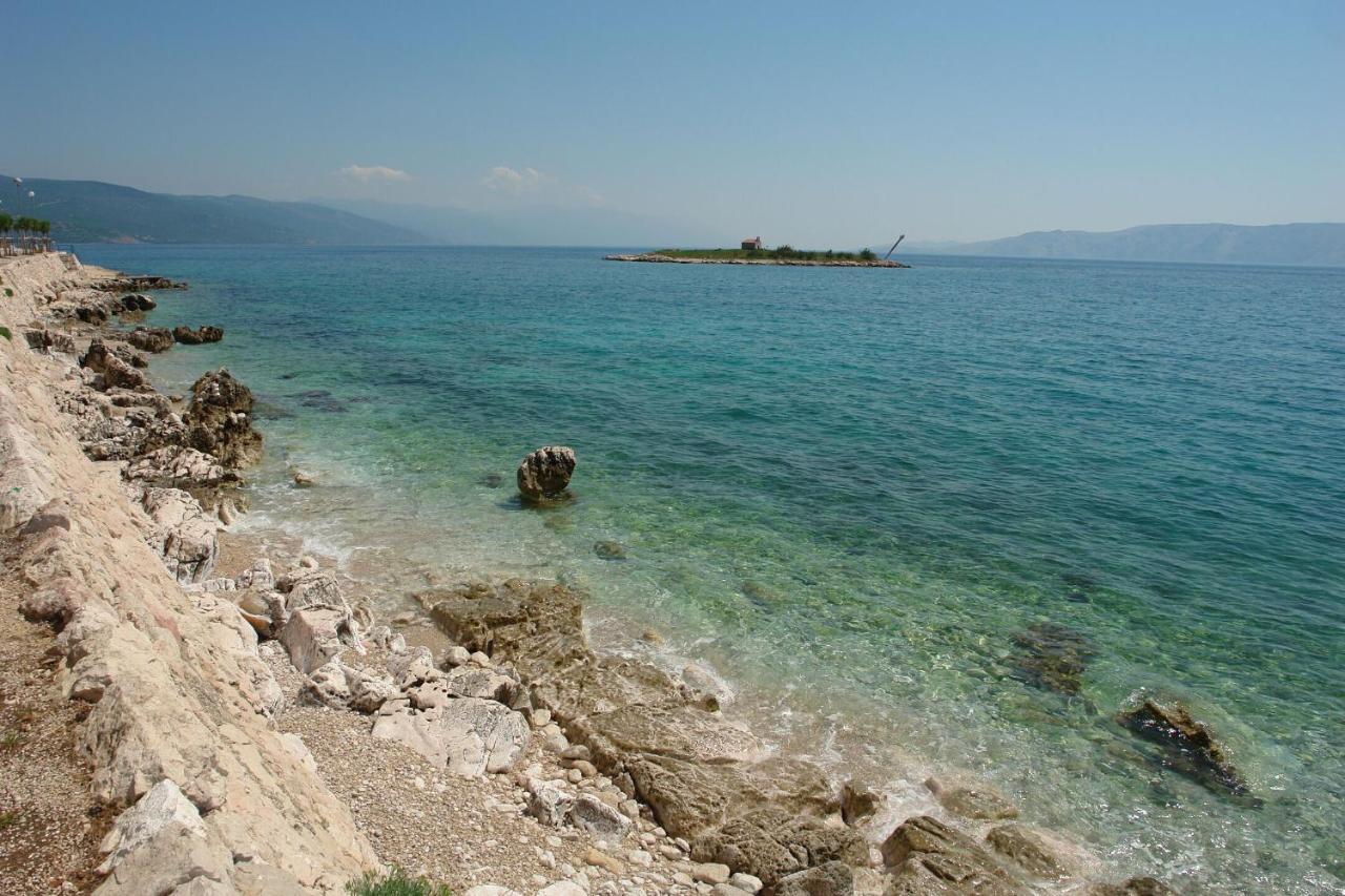 Apartments Nero Novi Vinodolski Εξωτερικό φωτογραφία