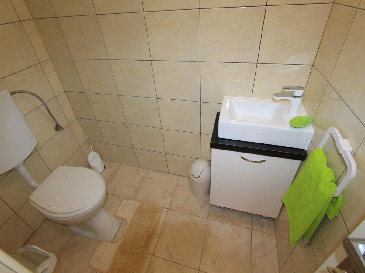 Apartments Nero Novi Vinodolski Εξωτερικό φωτογραφία
